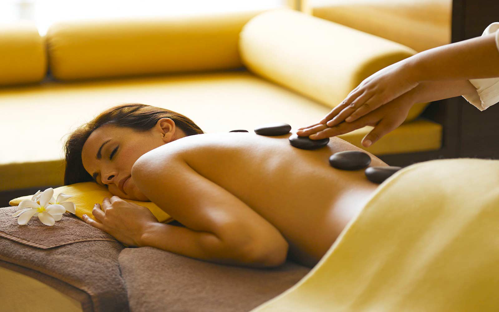 Home massage in al Manara Home massage in al Manara